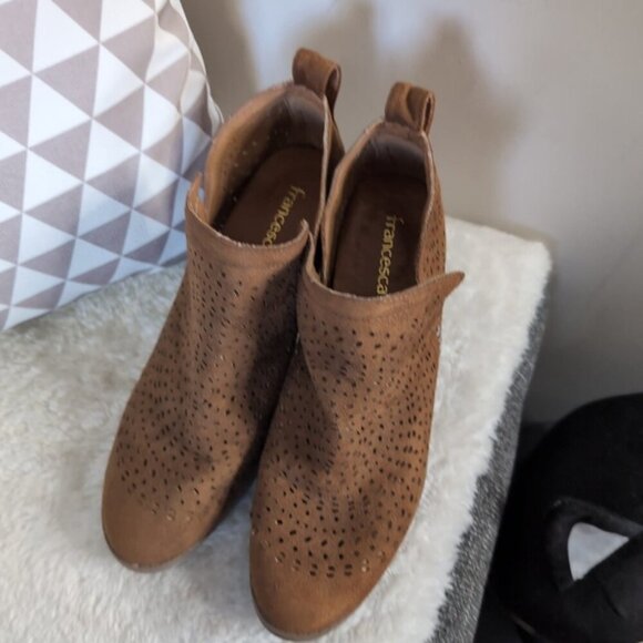 Francesca's Western Aztec Boho Cut Out Remedy Ankle Boots 9 - Picture 7 of 8